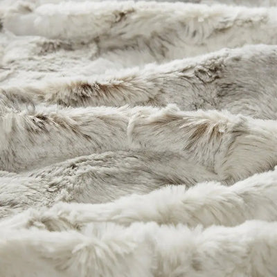 Faux Fur Oversized Marble Blanet